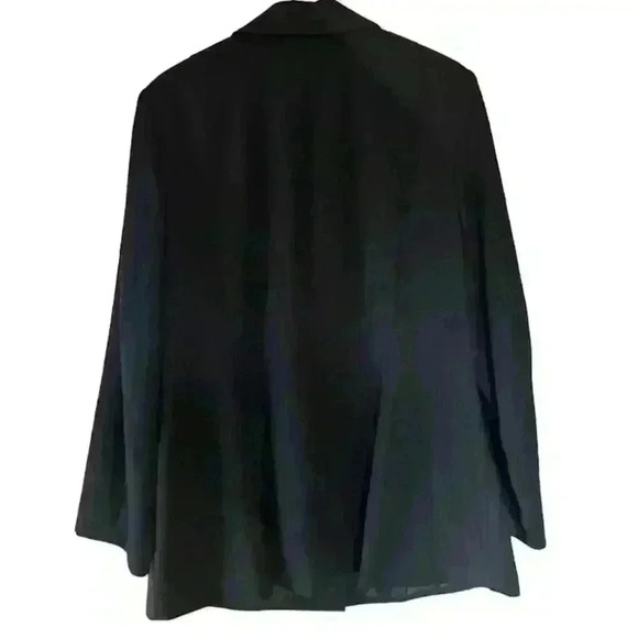 Women's Lane Bryant 2 Button Black Blazer Suit Coat size 18 - Picture 3 of 3
